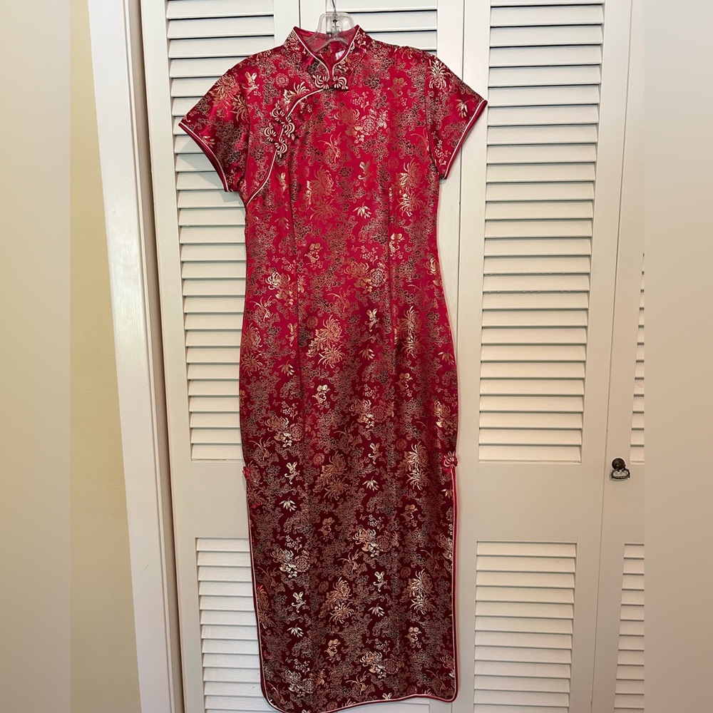 Elegant Red Floral Cheongsam Dress